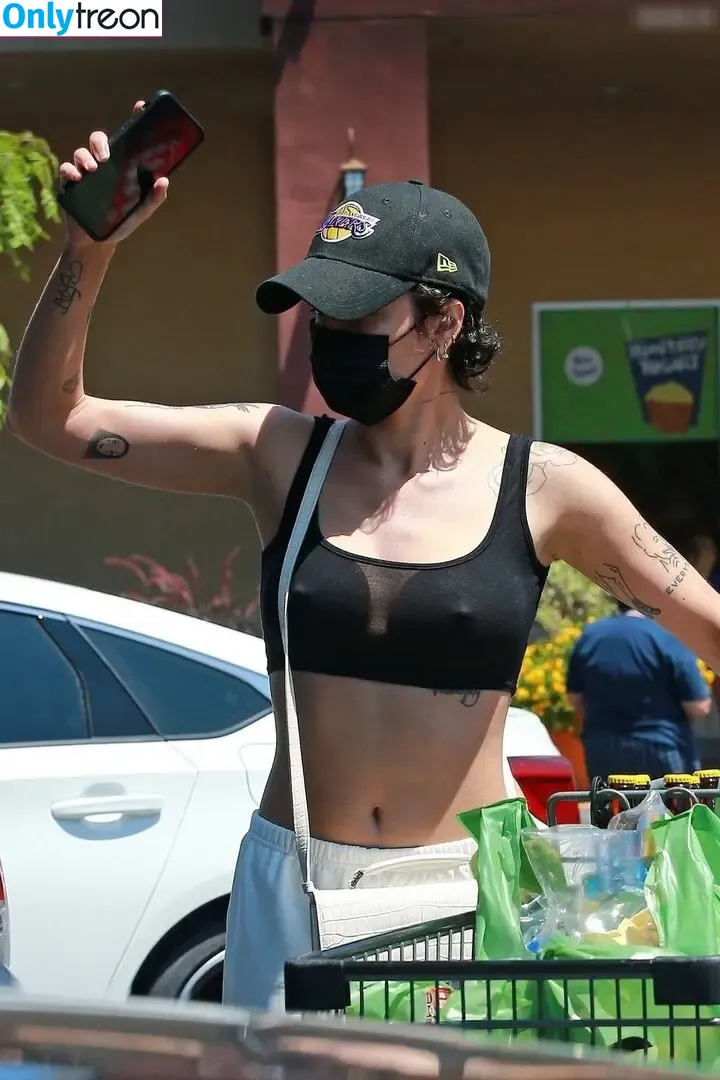 Halsey голая photo #1179 (iamhalsey / yammahaaa)