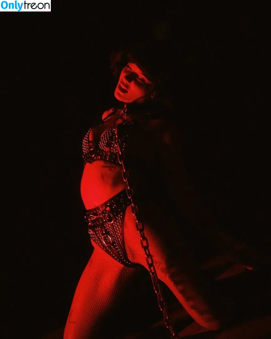 Halsey голая photo #1183 (iamhalsey / yammahaaa)