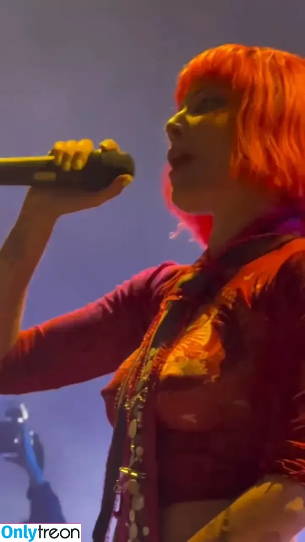 Halsey голая photo #1274 (iamhalsey / yammahaaa)