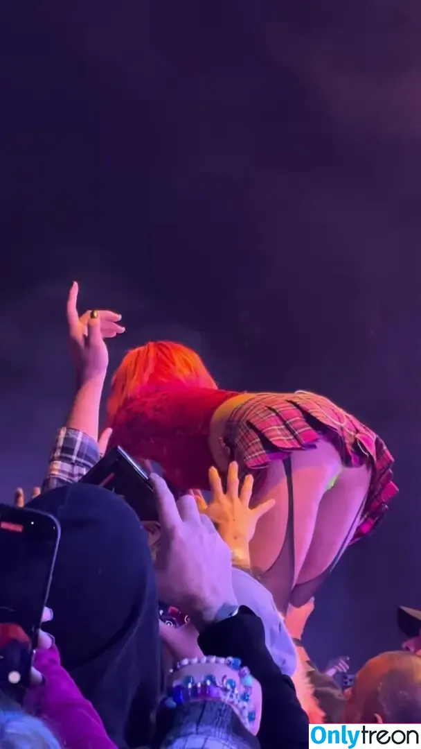 Halsey голая photo #1308 (iamhalsey / yammahaaa)