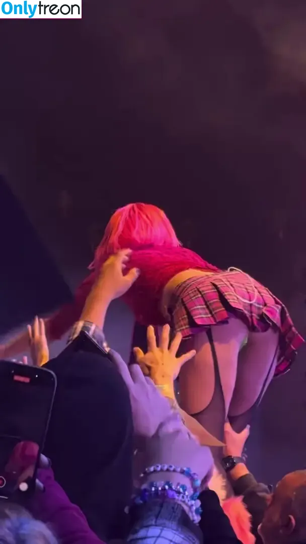 Halsey голая photo #1313 (iamhalsey / yammahaaa)