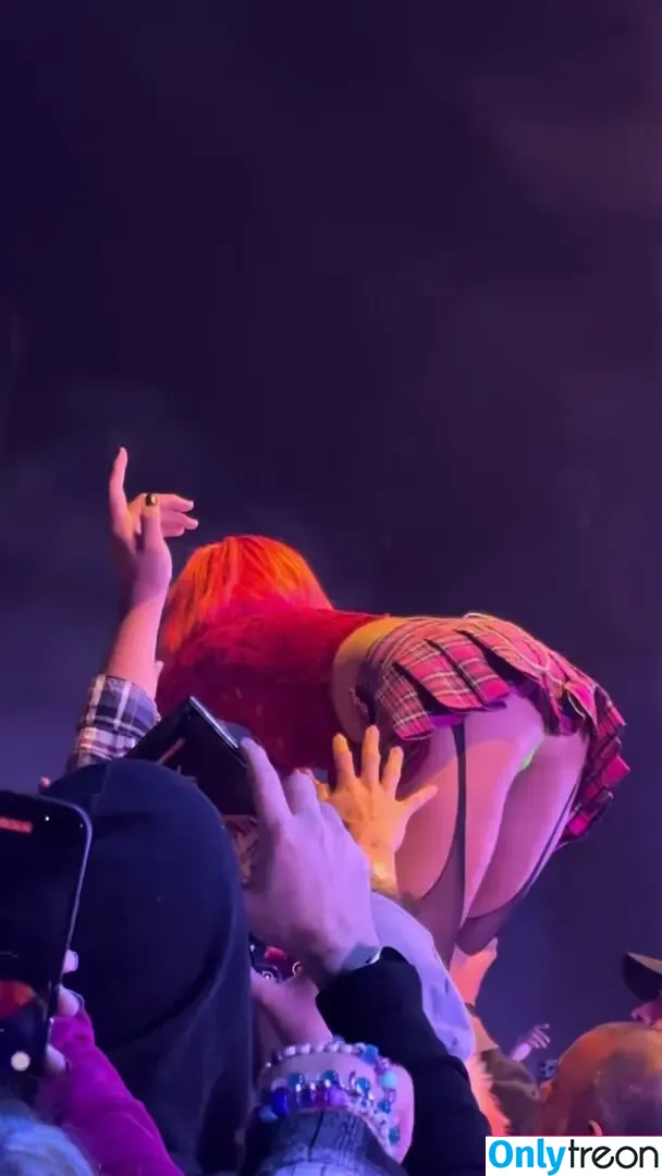 Halsey голая photo #1318 (iamhalsey / yammahaaa)