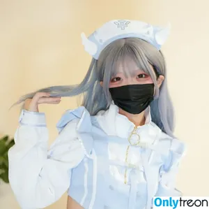 hamusuk_k / hamham_sk / 甘噛みはむちゃん nude photo #0002