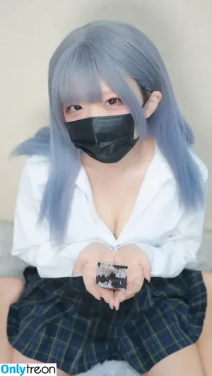 hamusuk_k / hamham_sk / 甘噛みはむちゃん nude photo #0003