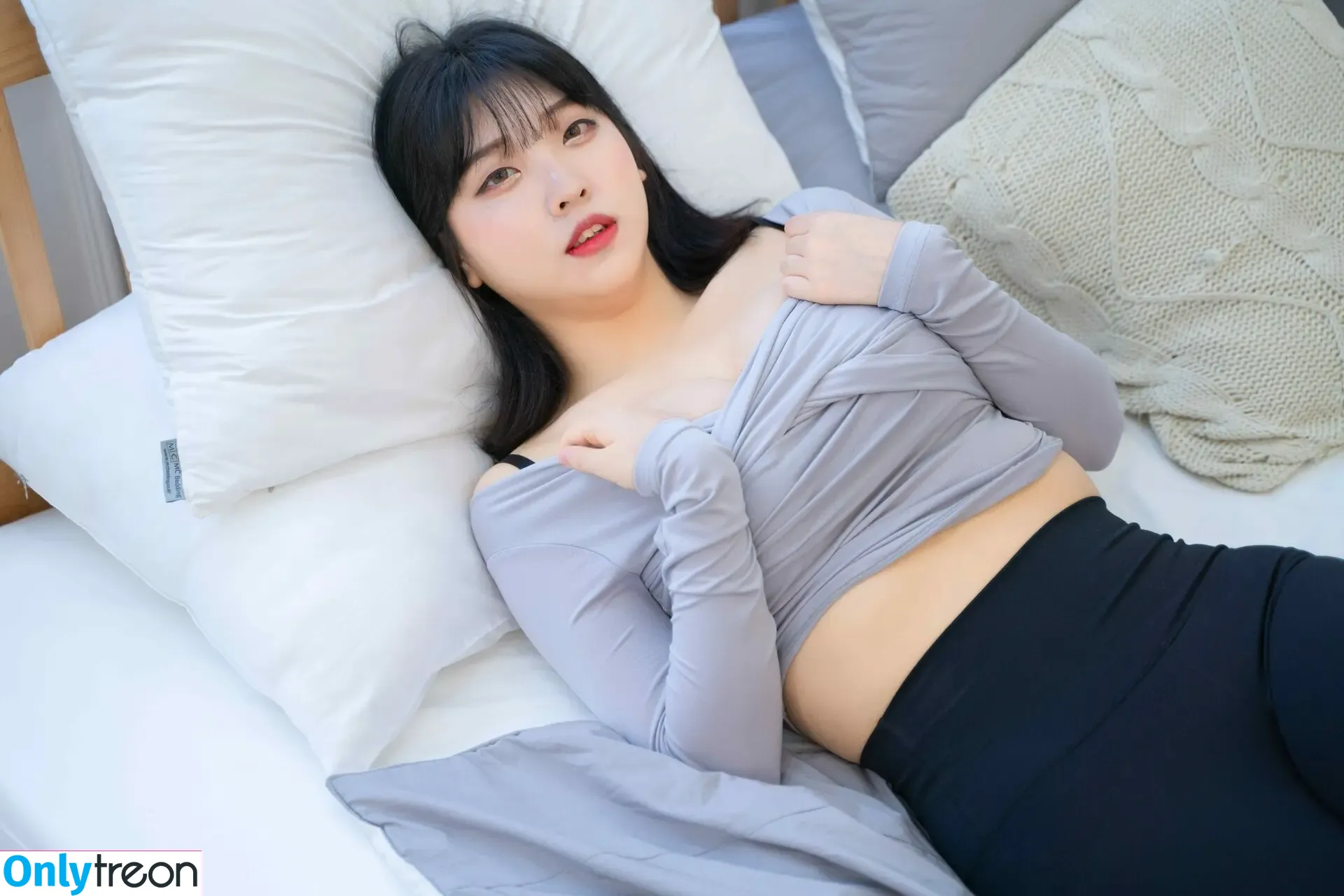 Hana Song nude photo #0230 (hana_sooong / 바니하나)