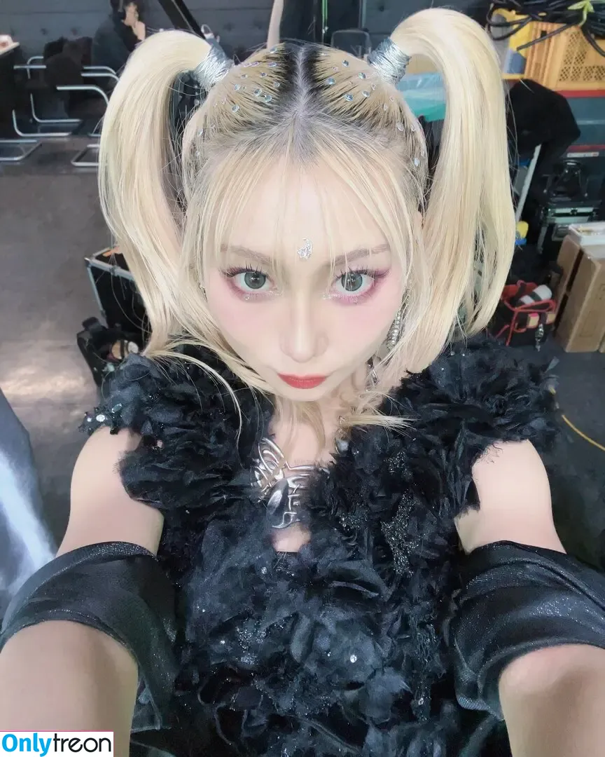 Hanabie nude photo #0062 (ha_na_bie_ / hanab33)