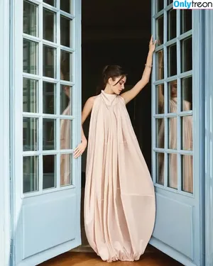 Hande Ercel / handemiyy nude photo #0294