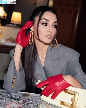 Hande Ercel / handemiyy nude photo #0317