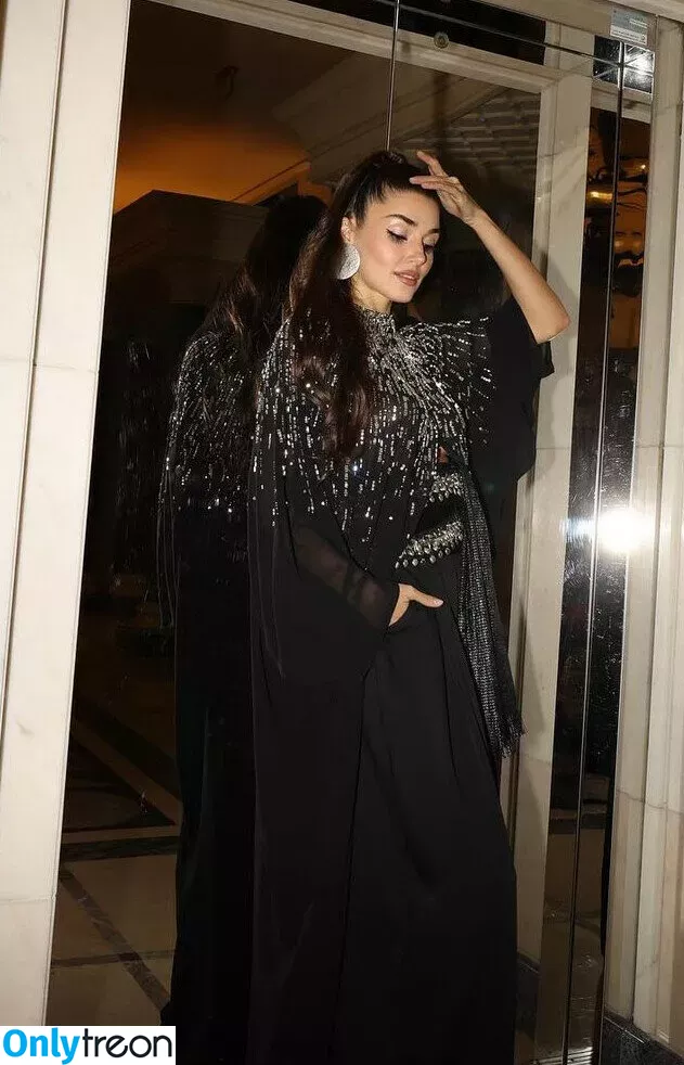 Hande Ercel голая photo #0002 (handemiyy)