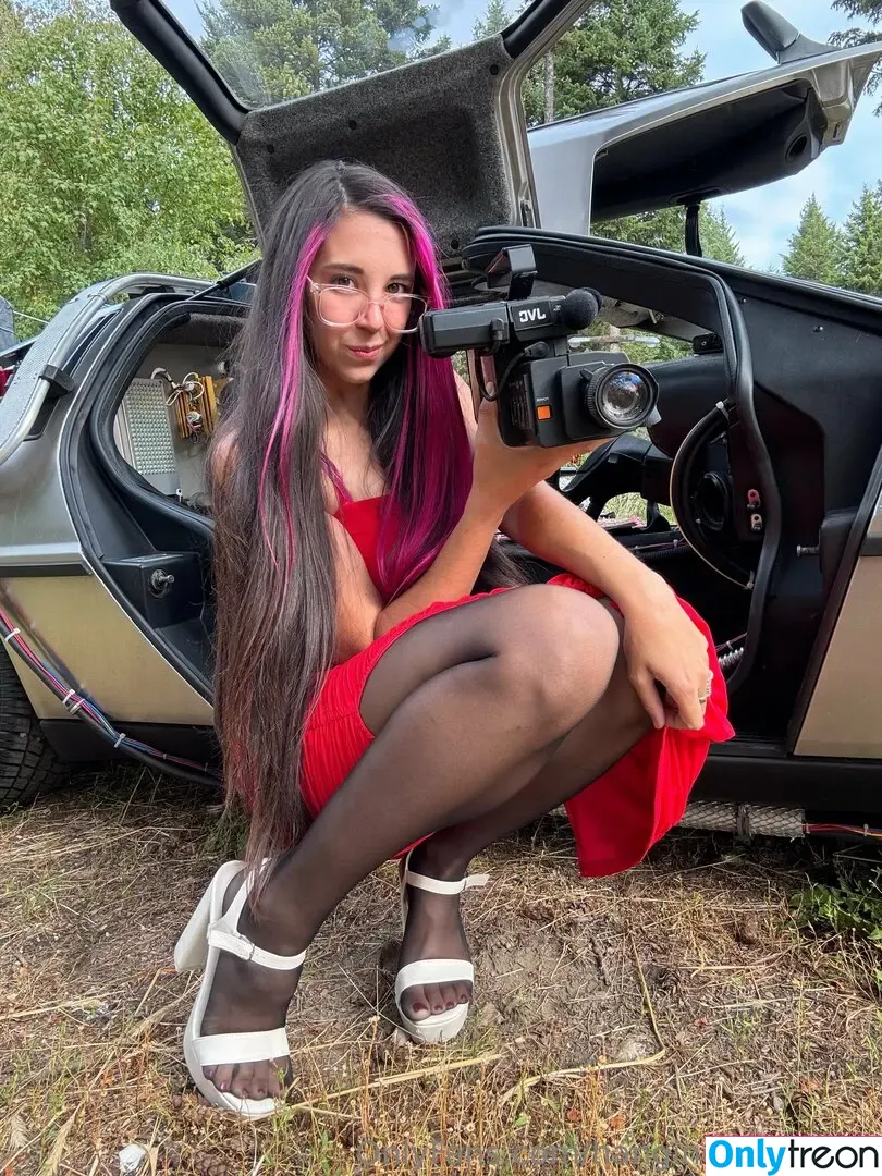 hangingwithmisty nude photo #0015 (hangingwithmisty)