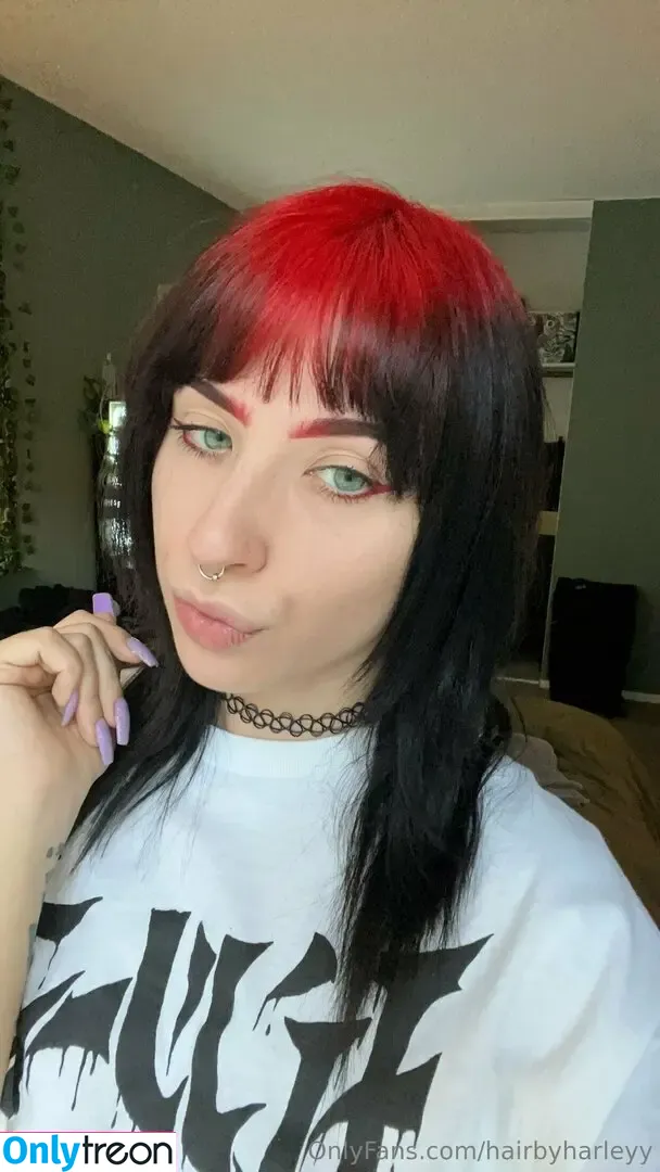 hangwithharley голая photo #0010 (hangingwithharley)