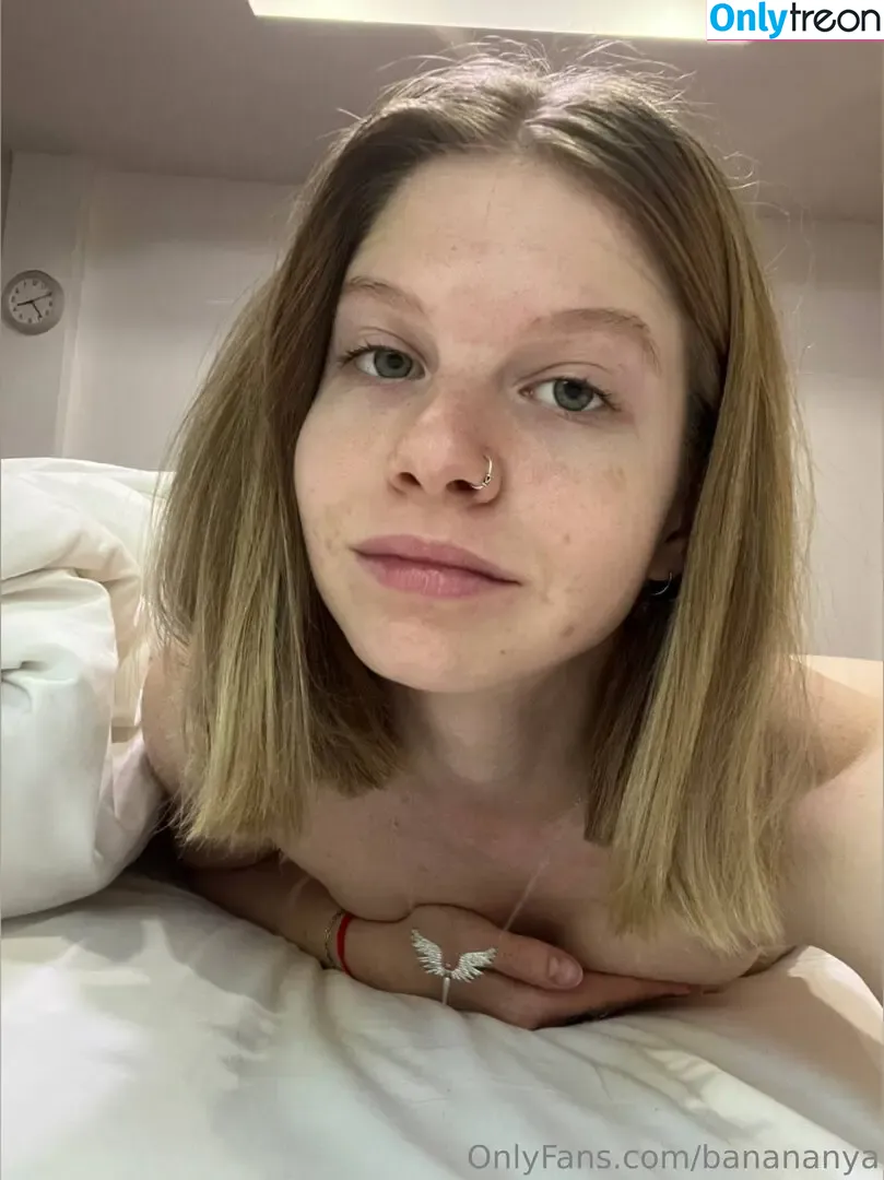 Hanna Banana nude photo #0023 (hanna-banana / hannabananapancakes)