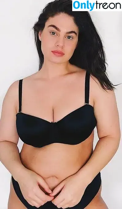 Hanna Maria Wilperath голая photo #0050 (hannawilperath)
