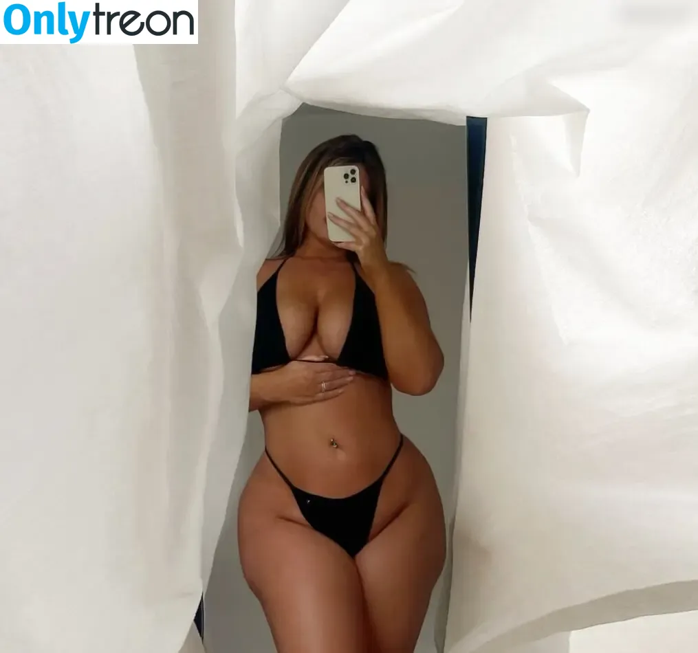 Hanna Wilperath nude photo #0184 (Hanna Wilperath)
