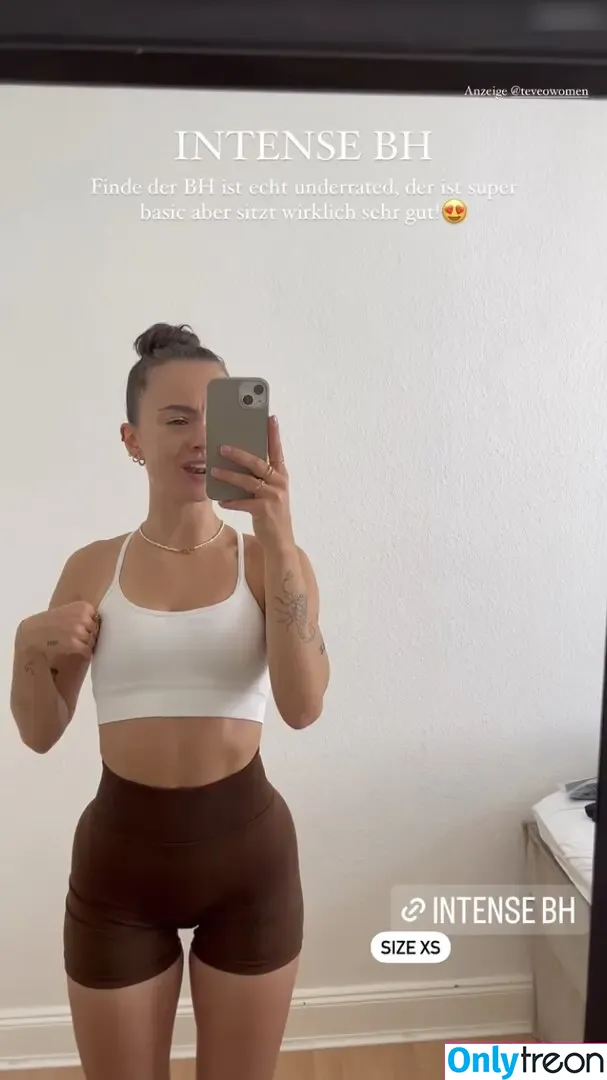 Hannaahcarolina nude photo #0144 (Hannaahcarolina)