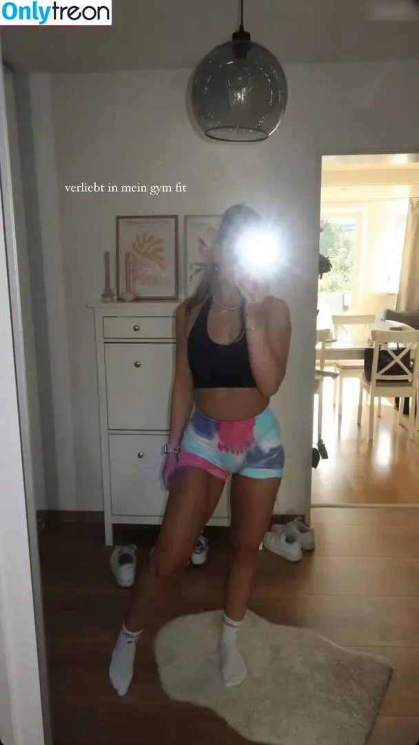 Hannah Cauko nude photo #0075 (hannahcauko)