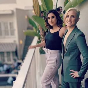 Hannah Hart / harto фото голая #0007