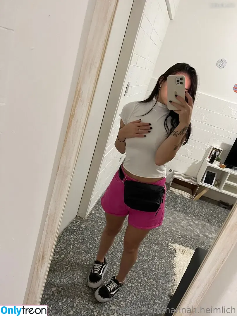 Hannah.Heimlich nude photo #0006 (hanna.heimlich)