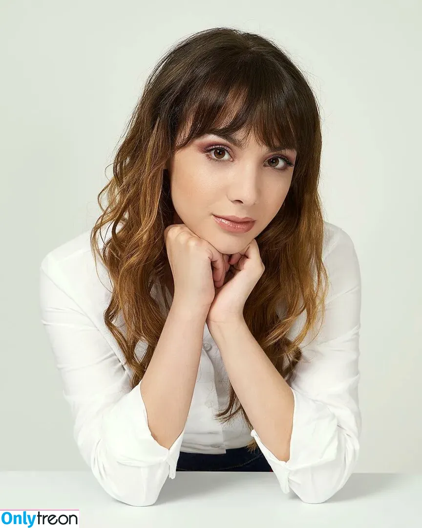 Hannah Marks голая photo #0019 (hannahgmarks)