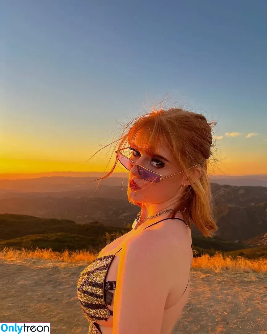 Hannah McCloud голая photo #0007 (haileymcleod / hannahgmccloud)