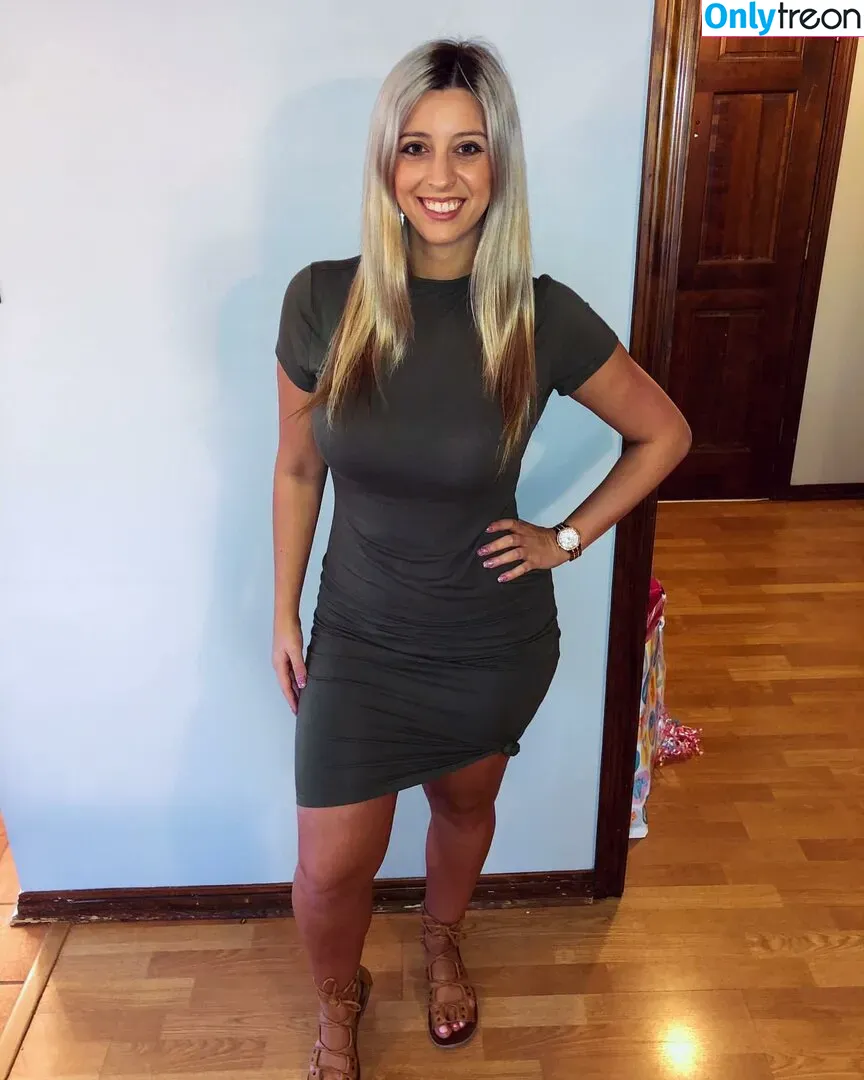 Hannah Murrell голая photo #0278 (hannahlee00 / hannahmurre11 / twinnumber_one)