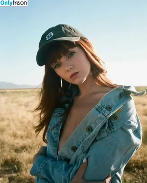 Hannah Rose May / hannahrosemay_ / thefakehannahrose nude photo #0018