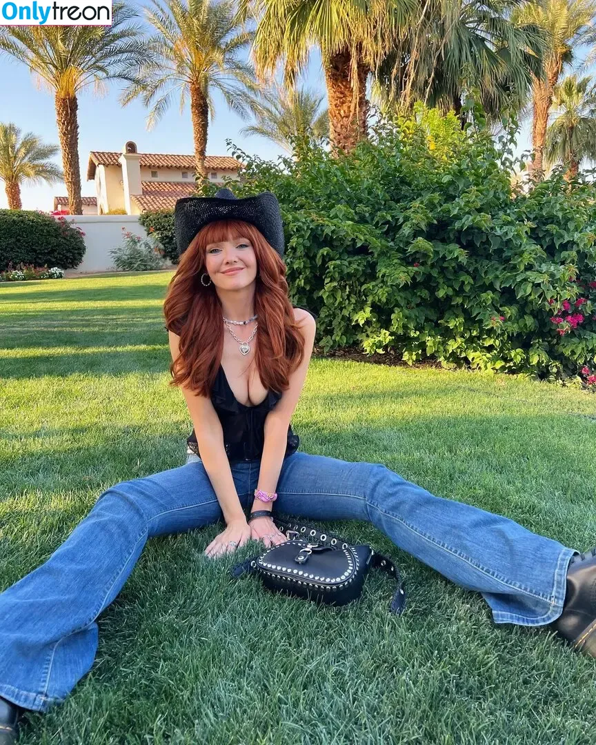 Hannah Rose May nude photo #0017 (hannahrosemay_ / thefakehannahrose)
