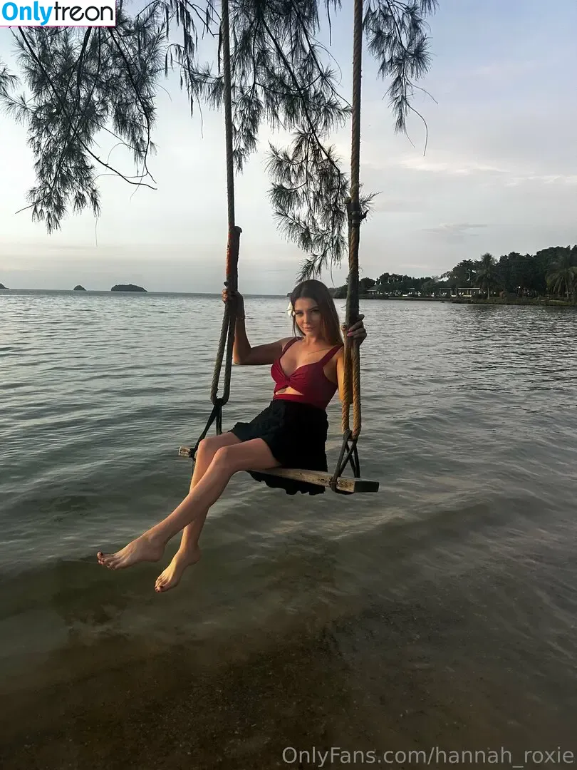 Hannah_Roxie nude photo #0032 (hannah_roxi)