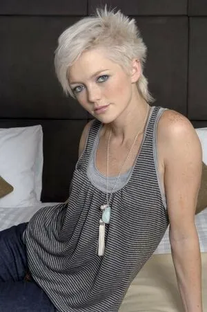 Hannah Spearritt / hannahspearritt nude photo #0028