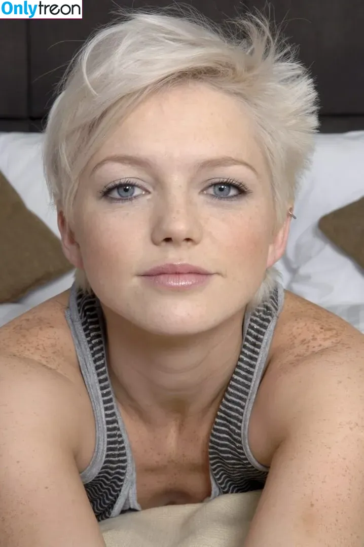 Hannah Spearritt nude photo #0045 (hannahspearritt)