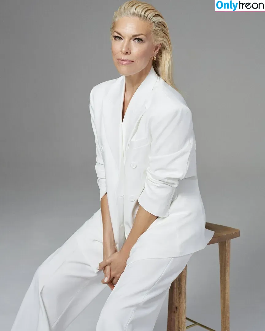 Hannah Waddingham nude photo #0075 (hannah_waddingham)