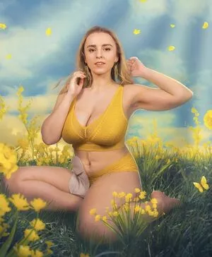 Hannah Witton / hannahwitton nude photo #0141