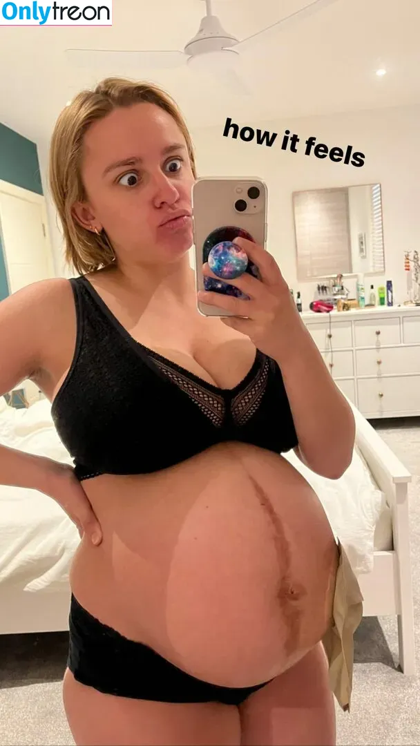 Hannah Witton голая photo #0046 (hannahwitton)
