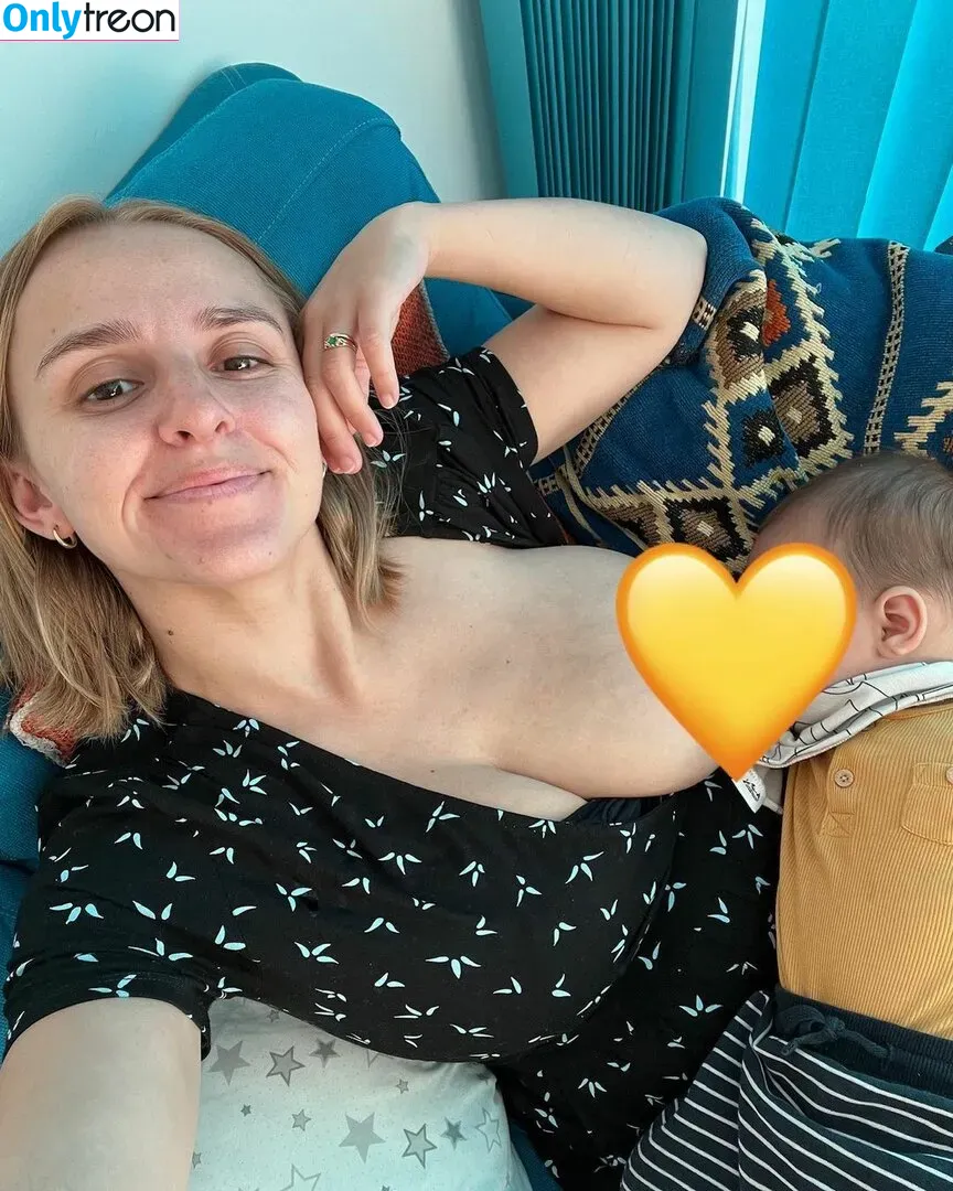 Hannah Witton голая photo #0085 (hannahwitton)
