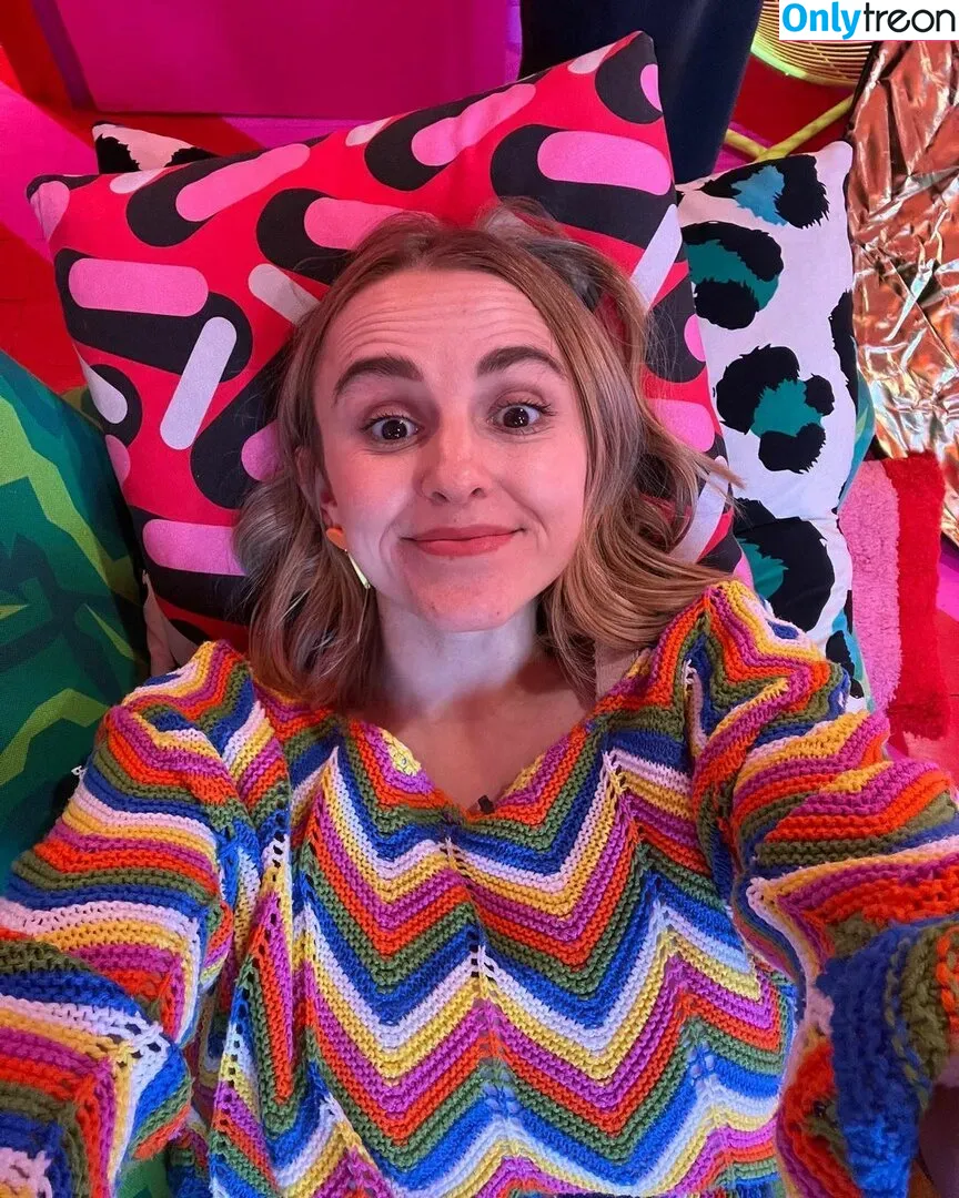 Hannah Witton голая photo #0088 (hannahwitton)