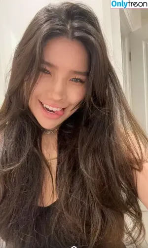 Hannahkae27 / Hannah Kim | фото голая #1195