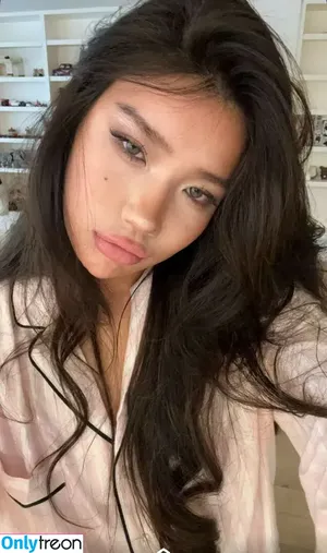 Hannahkae27 / Hannah Kim | фото голая #1228