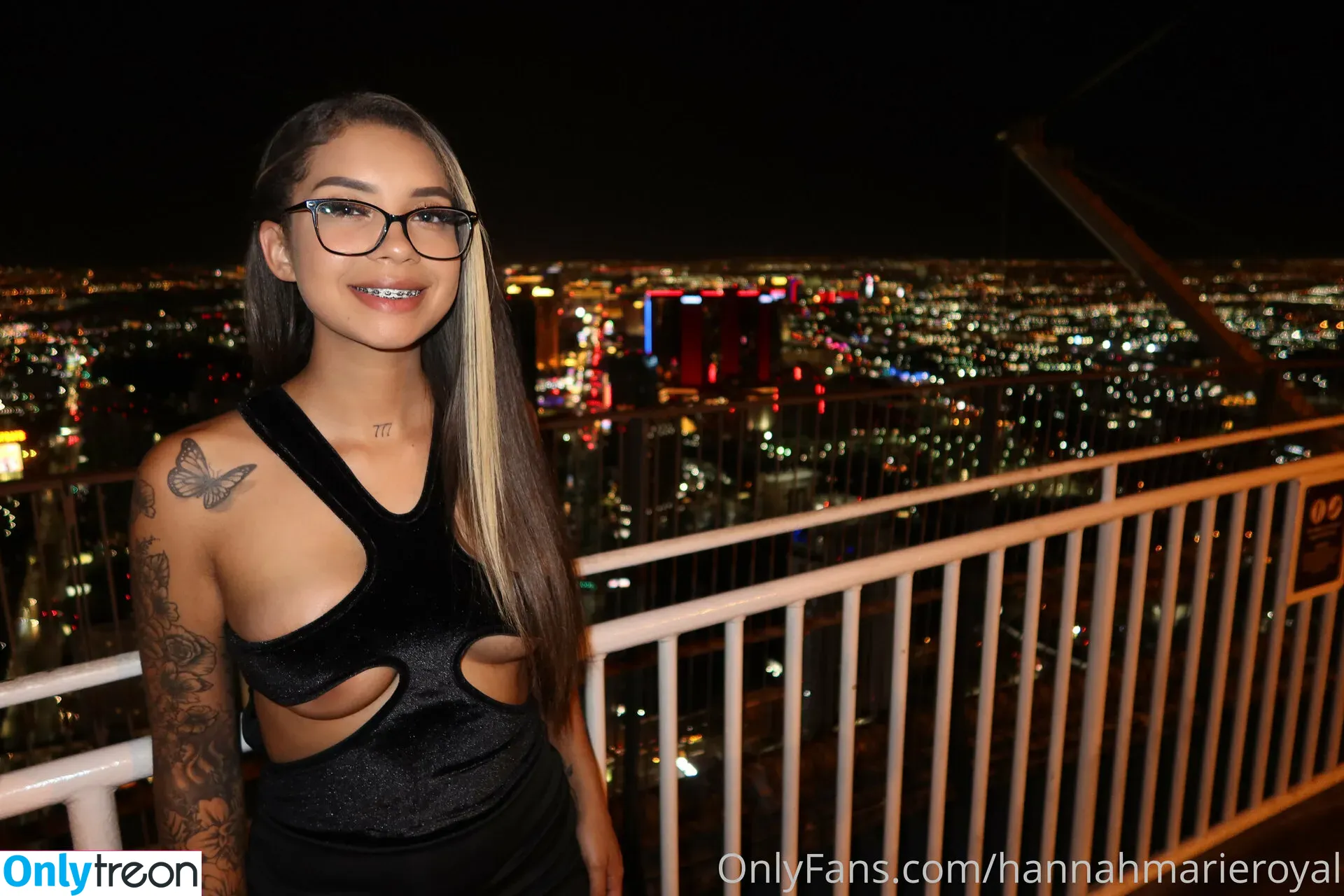 Hannahmarieroyal nude photo #0056 (hannahmarieroyal2)