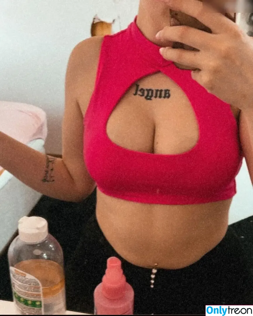 Hannaktt nude photo #0035 (Hannaktt)