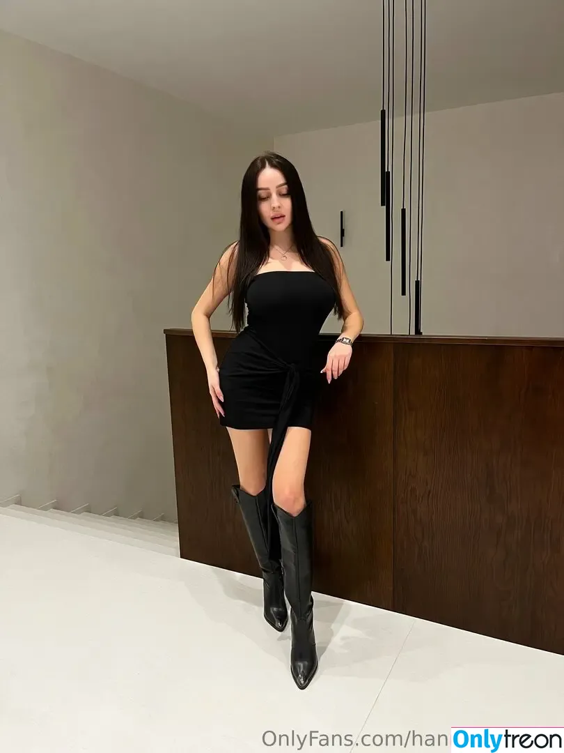 hannareynolds голая photo #0083 (hannahereynolds)