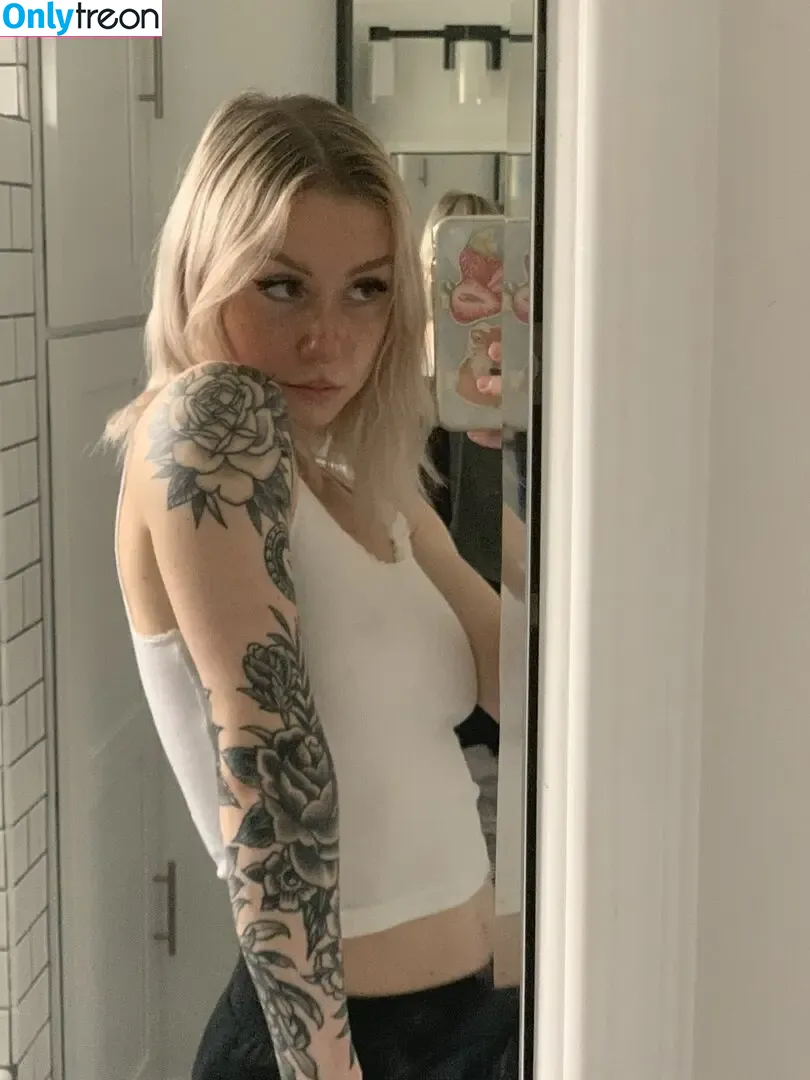 Hanner nude photo #0006 (Hanner)