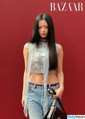 Hanni Pham / Hannijeans / newjeans_official nude photo #0355