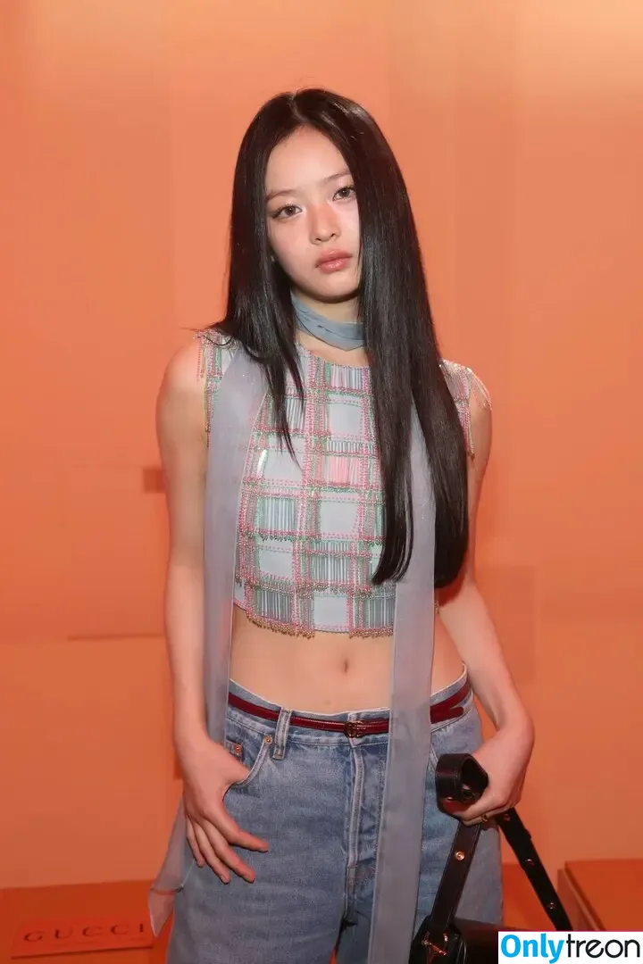 Hanni Pham nude photo #0351 (Hannijeans / newjeans_official)