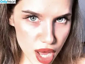 Happynewdearr / evyelation / evymeow nude photo #0004
