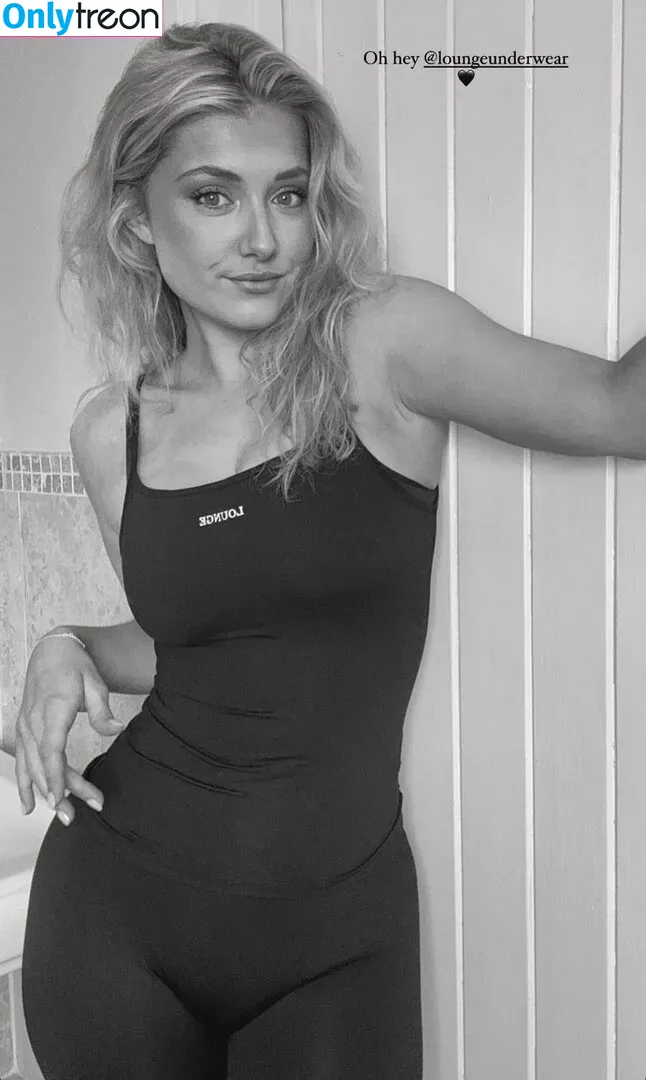 Hari Beavis голая photo #0379 (thebigtittiecommittee)