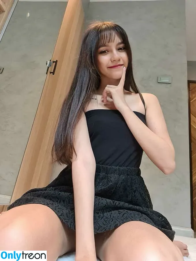 HarisIsabelleharis nude photo #0051 (isabellaindra)