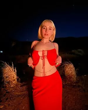 Harley Quinn Smith / harleyquinnsmith / harleysplaytime nude photo #0005