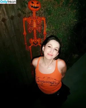 Harley Quinn Smith / harleyquinnsmith / harleysplaytime nude photo #0370