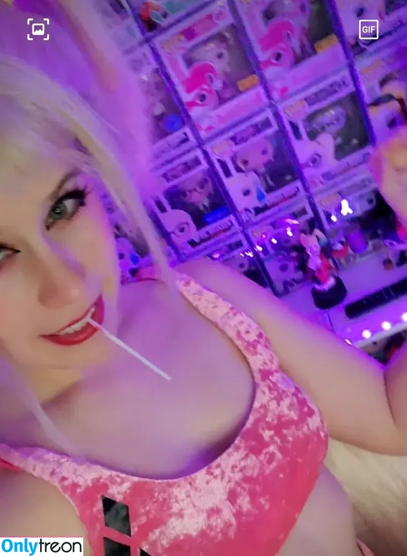 Harley Quinn голая photo #0014 (harleyquinn_official_ / harleyquinnn)