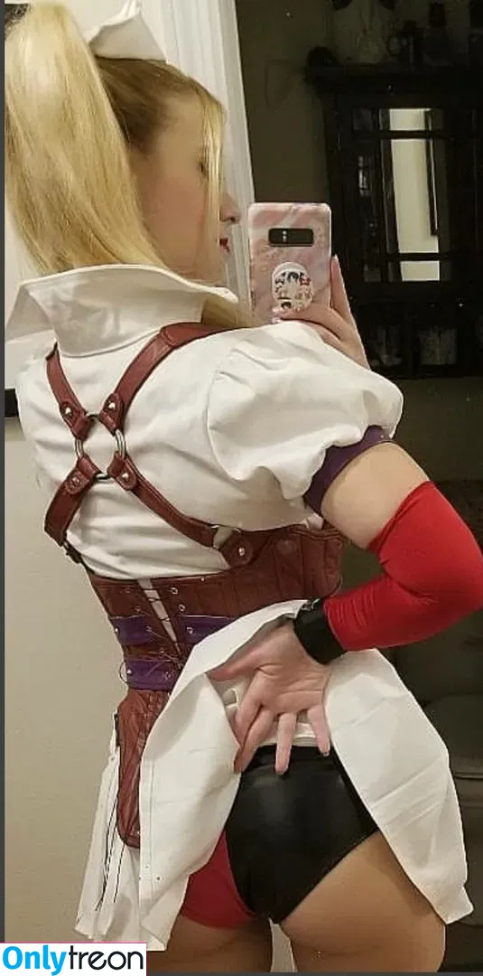 Harley Quinn голая photo #0040 (harleyquinn_official_ / harleyquinnn)